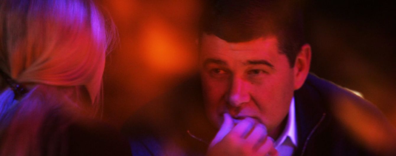 У меня есть запись, где Порошенко угрожает мне уголовными делами, если Тимошенко не будет голосовать за его законодательство