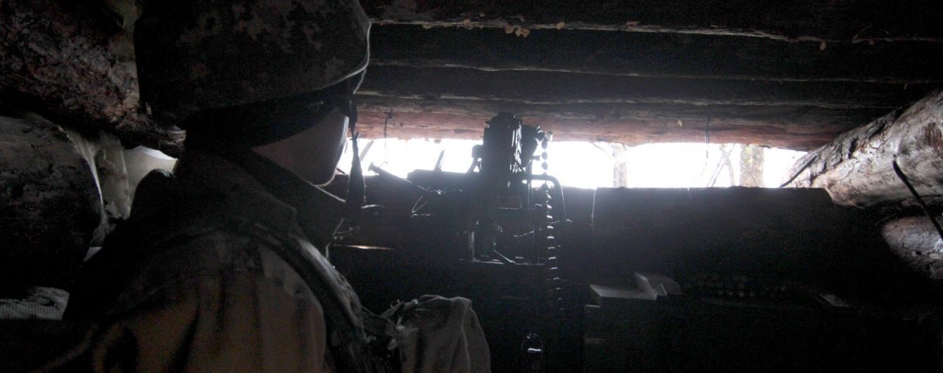 Боевики стреляли более 50 раз. Трое украинских военных ранены на Востоке