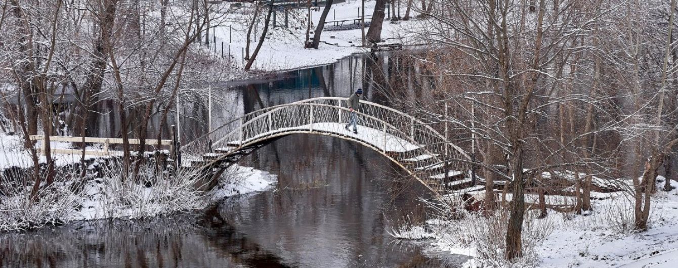 Після лютих морозів в Україні йтиме лапатий сніг