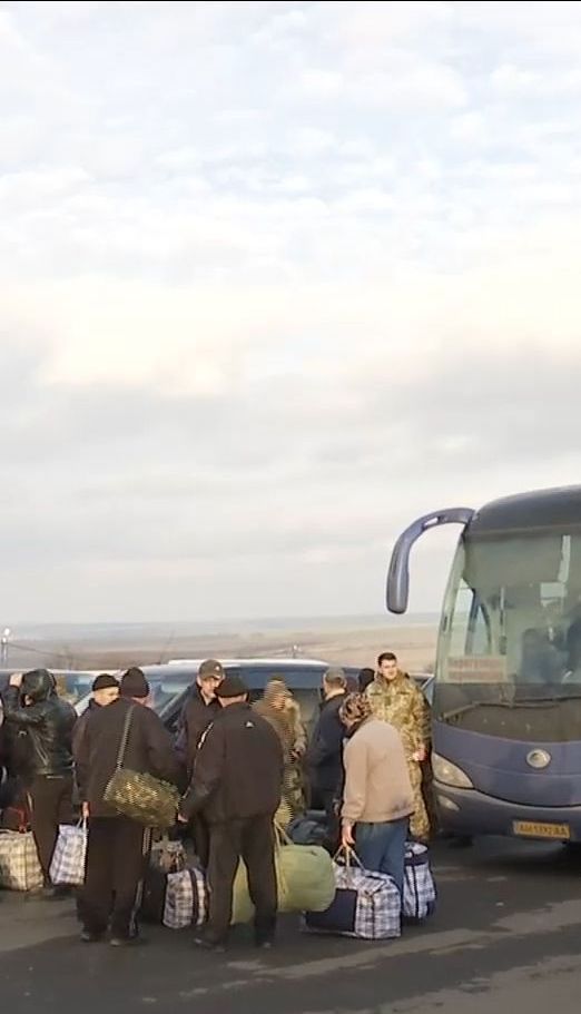 Чотирнадцять звільнених з полону військових виявилися дезертирами