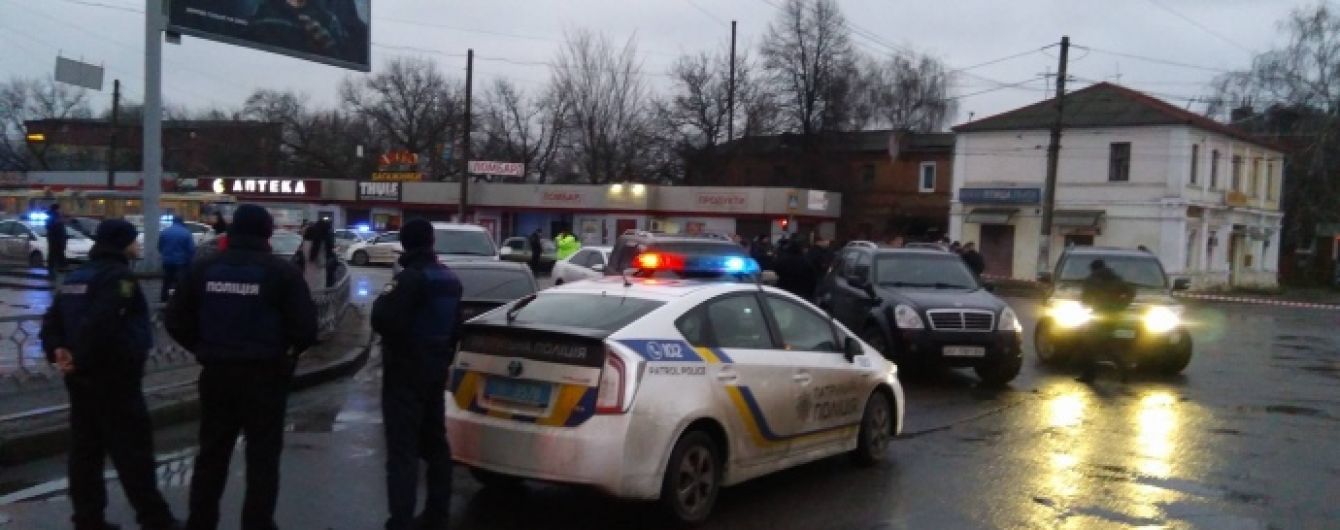 В харьковской полиции раскрыли подробности о нападавшем, который держал заложников на почте
