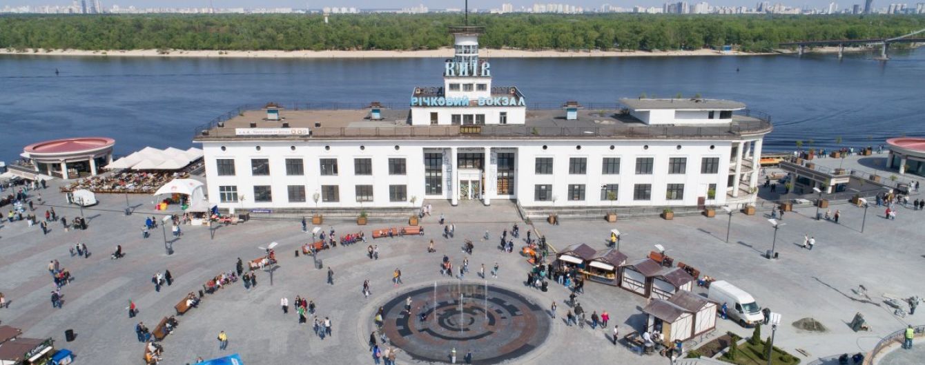 Парламент поддержал сохранение исторического наследия на Почтовой площади