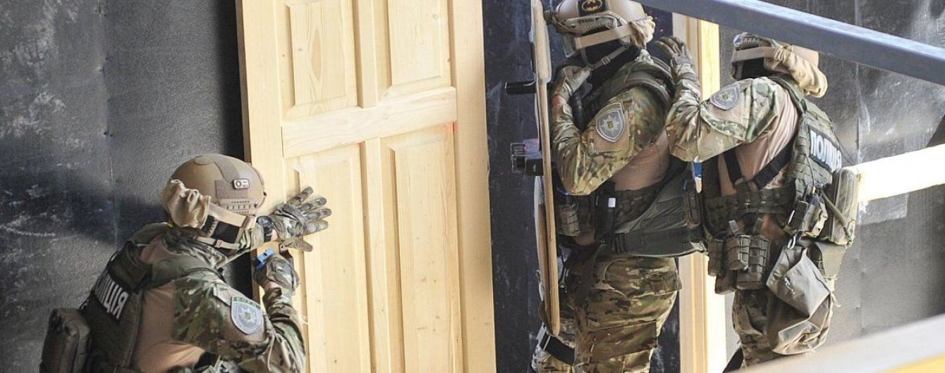 Расстрел бизнесмена в Запорожье: полиция обнаружила схрон налетчиков и готовится к штурму - СМИ