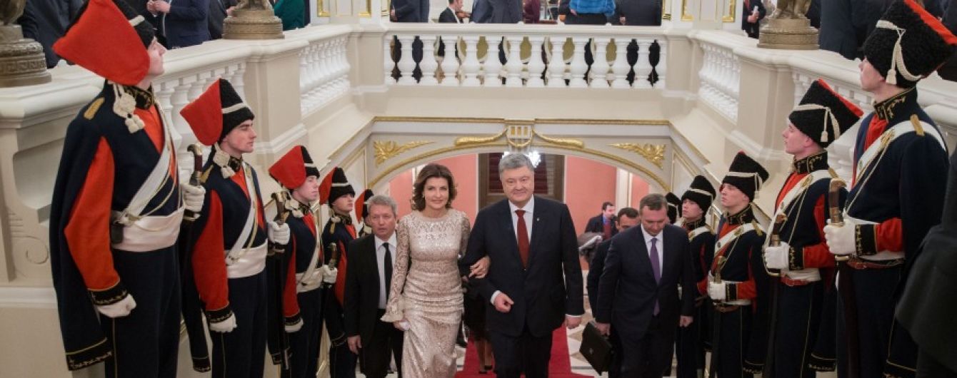 Порошенко пригласили на Венский бал в качестве личного гостя президента Австрии