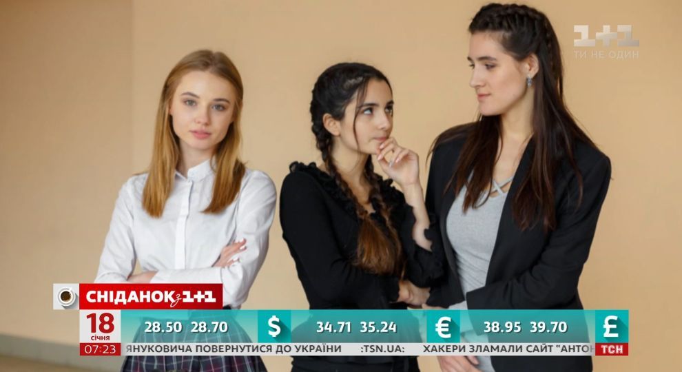 Найти сериал школа фильм сталлоне вяжет