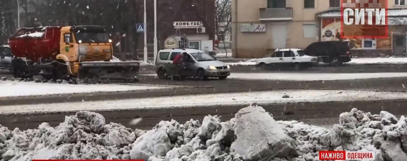 В Одесской области насчитали рекордные убытки от январских снегопадов