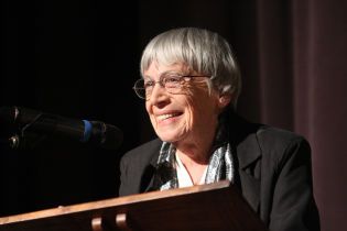Ушла из жизни икона фантастики Урсула Ле Гуин