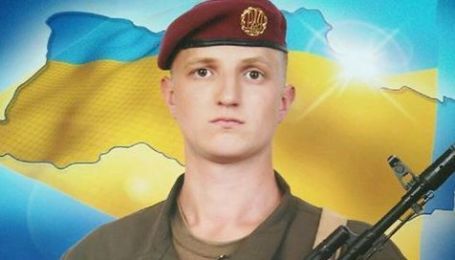 Родители погибшего нацгвардейца, которые не верят в его самоубийство, добились повторной экспертизы