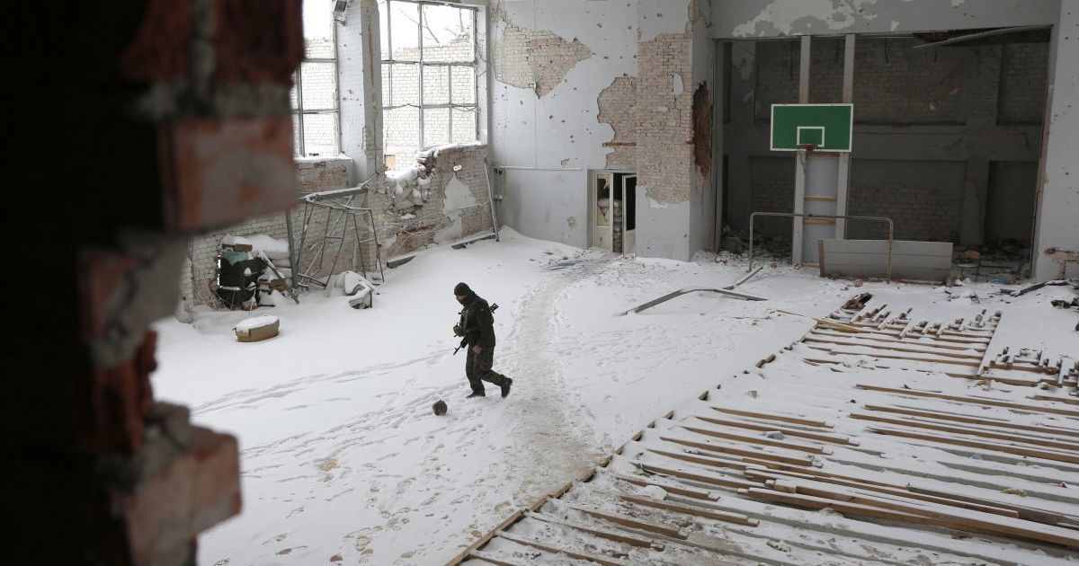 Один погибший военный и четверо раненых. Сутки в зоне АТО