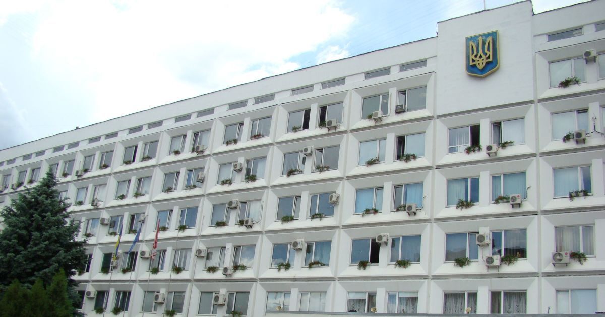 В Черкассах горсовет проголосовал за самороспуск