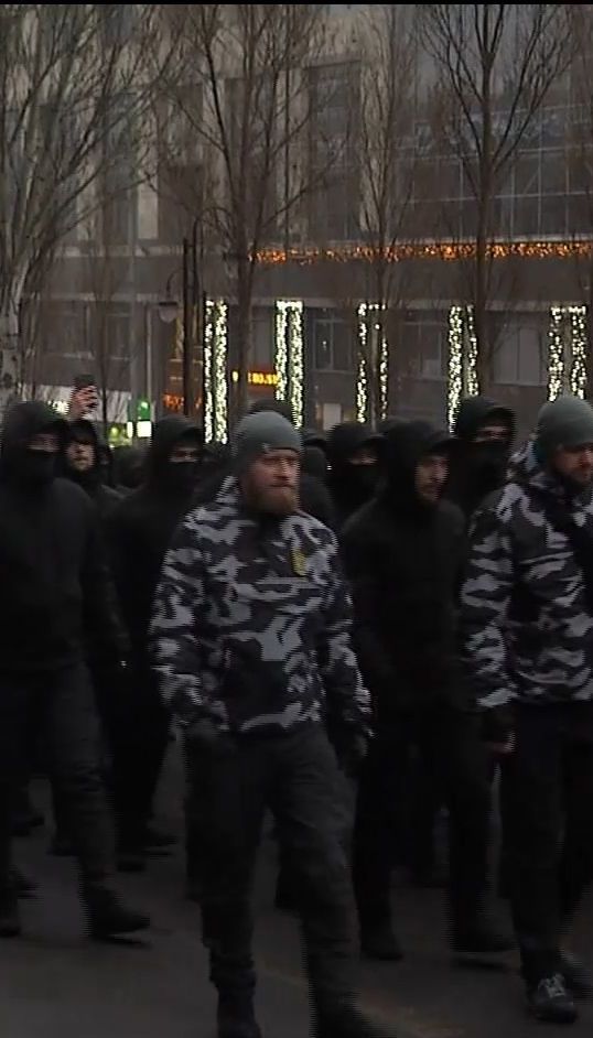 ТСН попыталась узнать, кому подчиняются знаменитые Национальные дружины