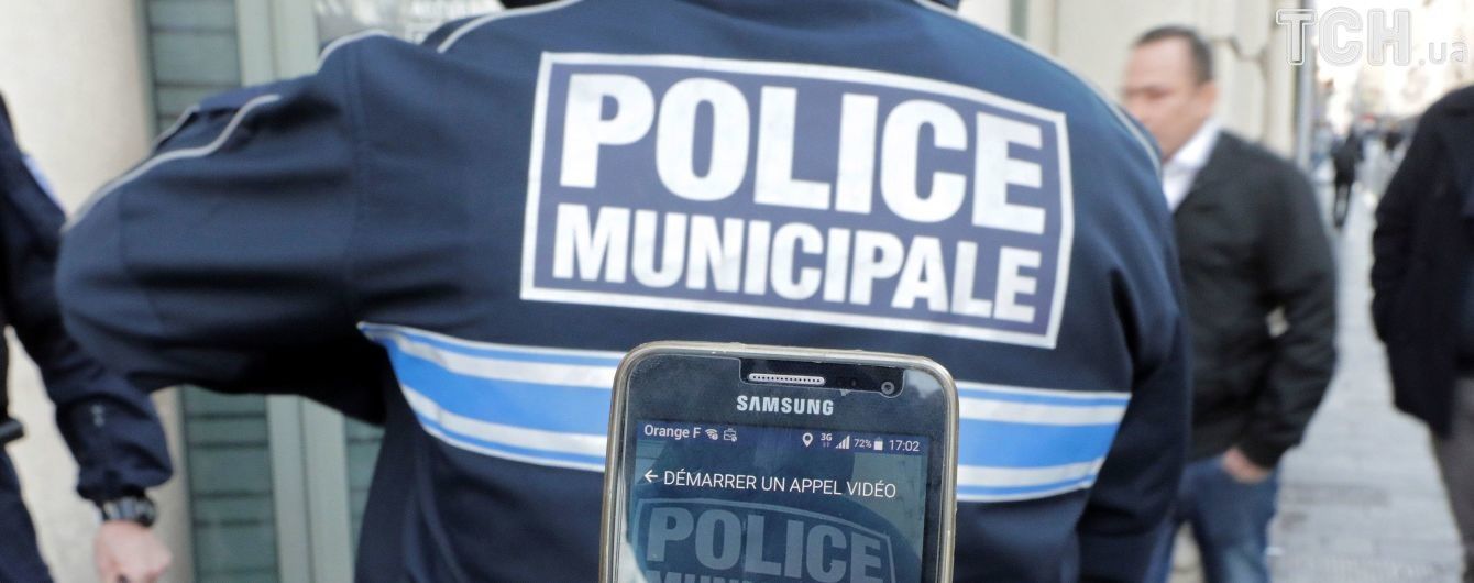 Во Франции в очереди за едой произошла кровавая двухчасовая драка между беженцами