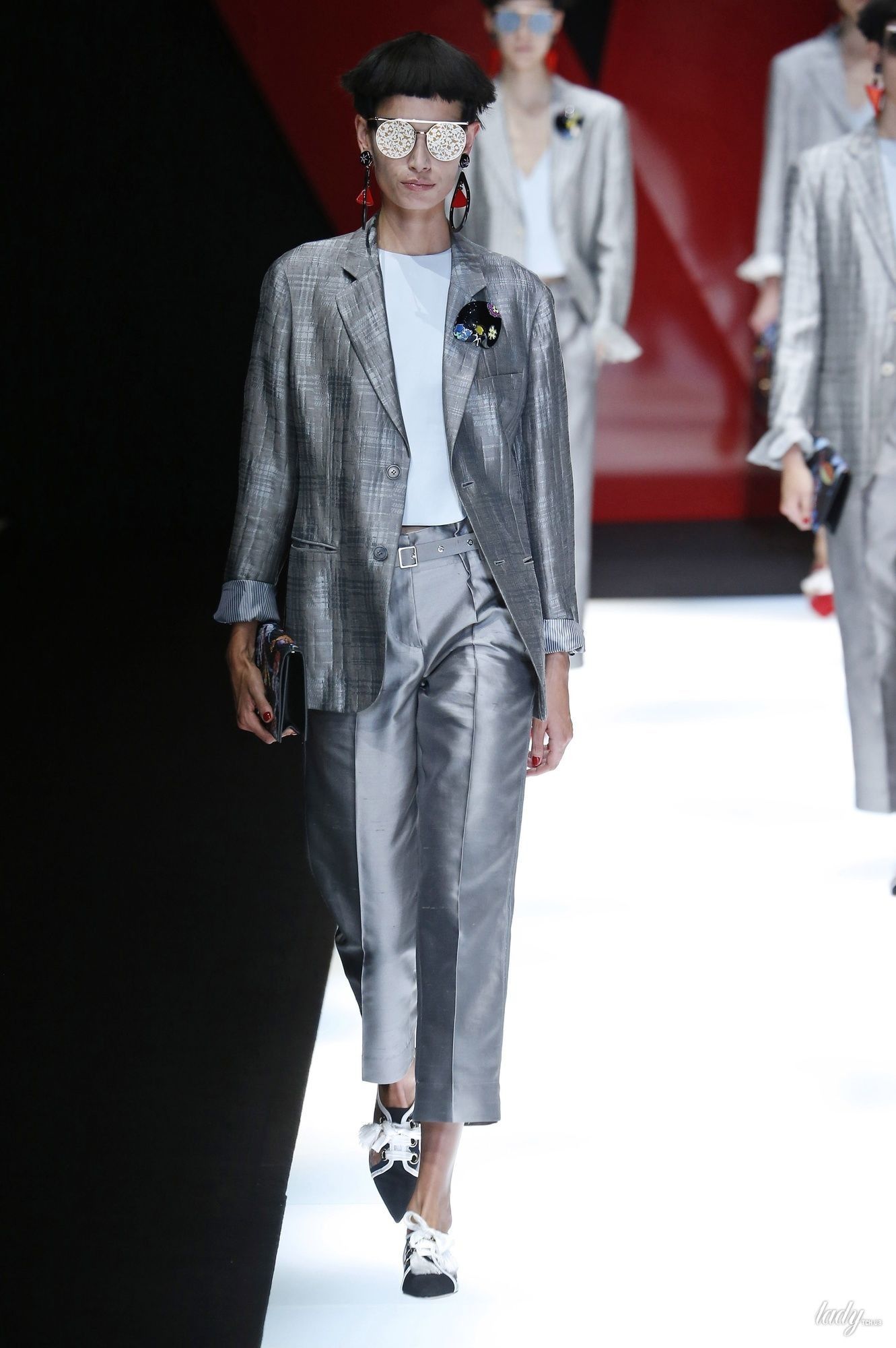 Коллекции Giorgio Armani прет-а-порте сезона весна-лето 2018_4