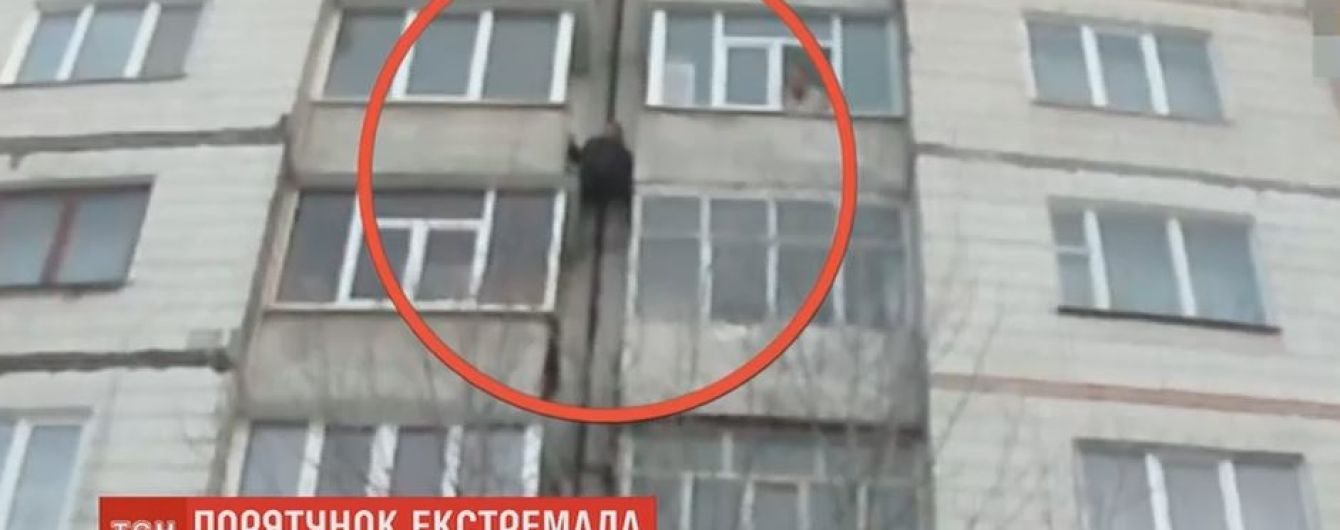 В Сумах уже во второй раз за месяц правоохранители спасают местного "человека-паука"