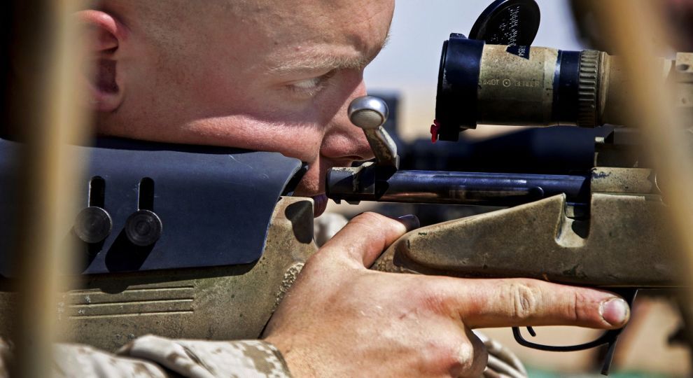 Мисливці на людей: на Донбасі активізувалась група російських снайперів, які звітують про свої "трофеї" у соцмережах