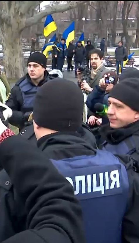 Проросійський мітинг зірвали містяни у Запоріжжі