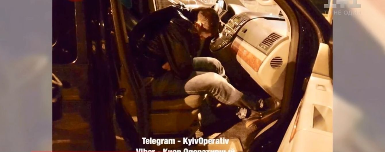 Пьяный водитель-виновник ДТП в Киеве тыкал полицейским удостоверение помощника нардепа