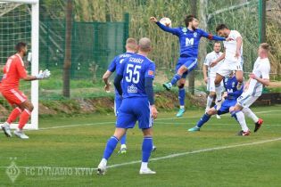 Два голи у кінцівці. Як "Динамо" знову програло в Іспанії