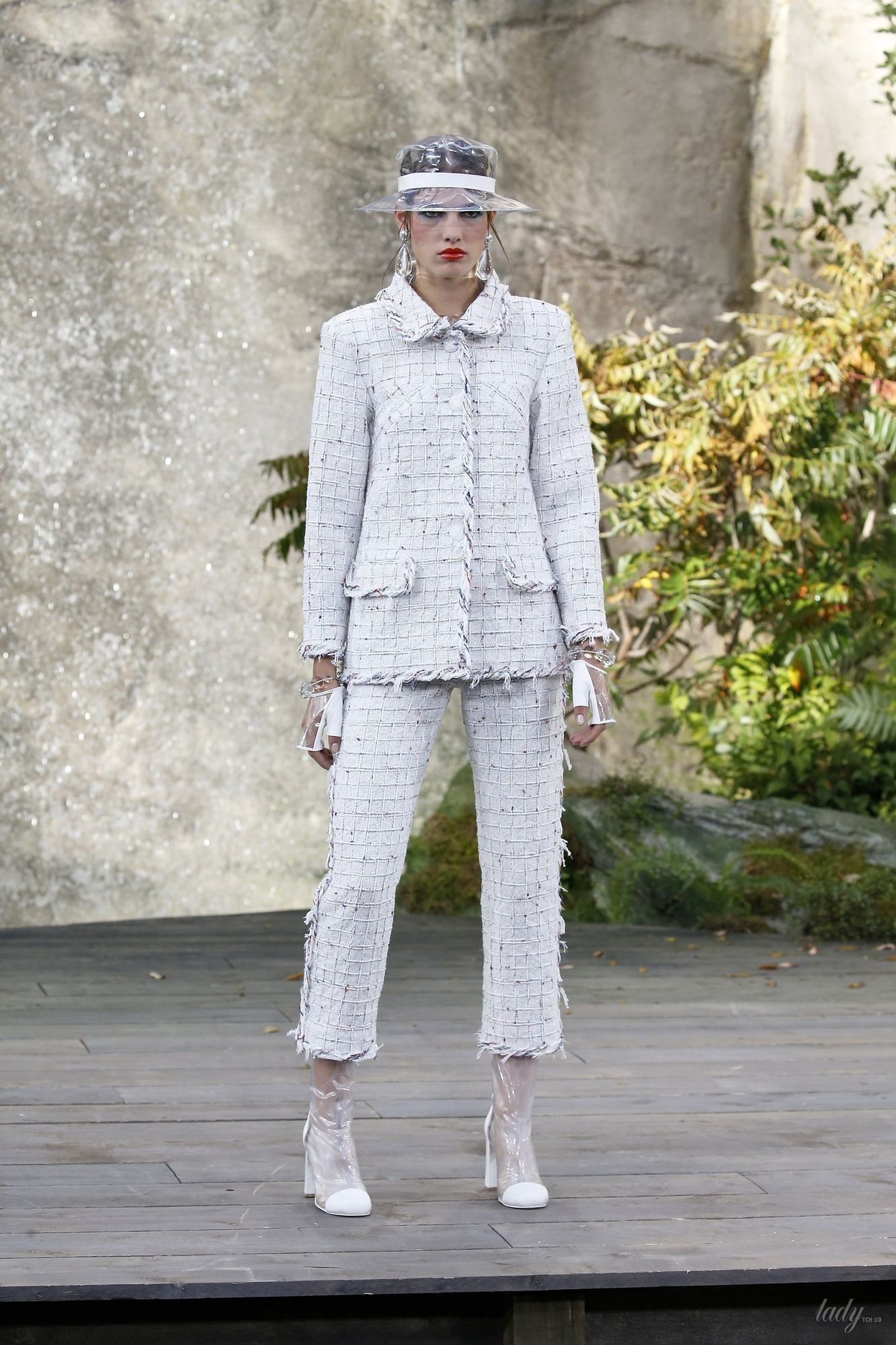 Коллекция Chanel прет-а-порте сезона весна-лето2018_65