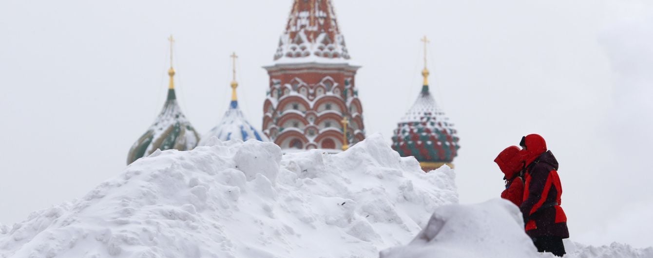 Снегопад в Москве повредил почти 20 самолетов "Аэрофлота"