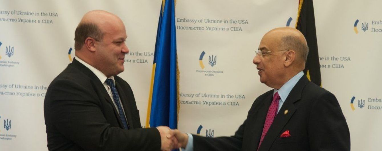 Гроші Лазаренка і підтримка в ООН: навіщо Україна скасувала візи із Антигуа і Барбуда