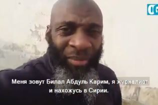 В Сети появилось видео, на котором журналист рассказывает, что на самом деле делают военные РФ в Сирии