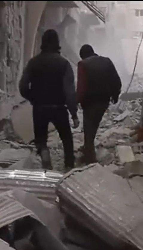 У Сирії урядові війська вщент розбомбили кілька житлових будинків