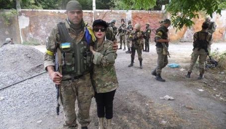 В Тбилиси совершили покушение на националистку, которая тренировала украинских добровольцев в АТО