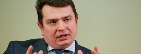Сытник отрицает, что предупреждал Омеляна об обысках