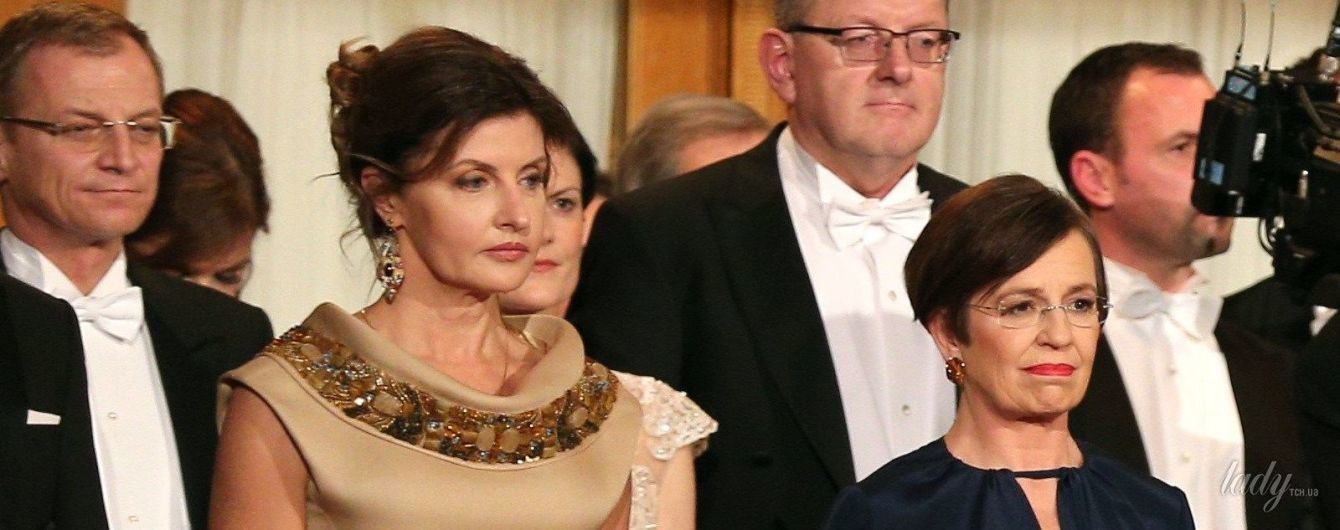 Сукню з бурштином, у якій Марина Порошенко з'явилась на балу, пошили на спецзамовлення