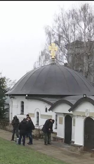 Комісія Київради розглянула петицію з проханням демонтувати скандальну капличку УПЦ МП