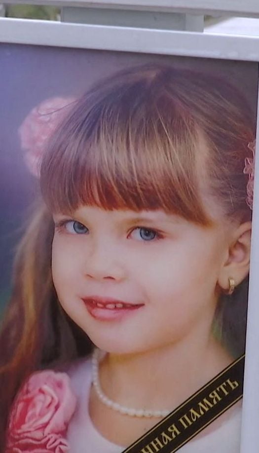 В Одесі провели ексгумацію тіл трьох дітей, які загинули в пожежі в дитячому таборі "Вікторія"