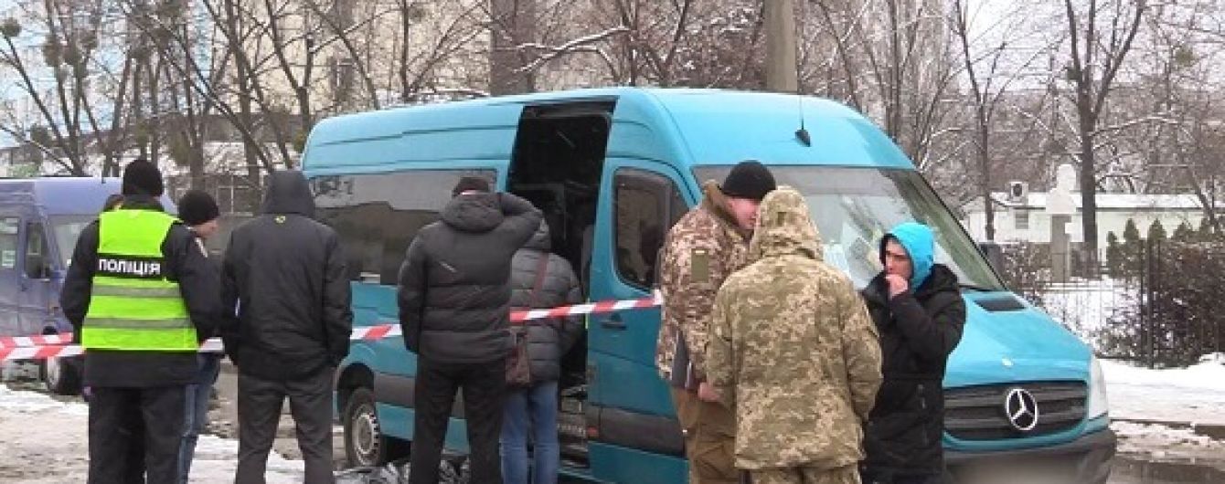В полиции рассказали подробности резни на остановке маршрутки в Киеве
