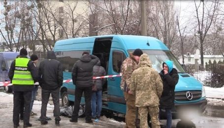 В полиции рассказали подробности резни на остановке маршрутки в Киеве
