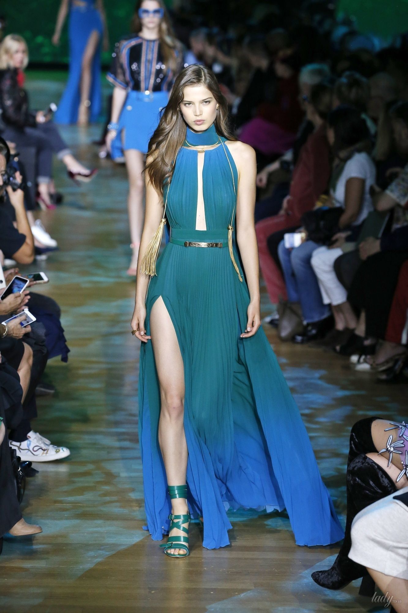 Коллекция Elie Saab прет-а-порте сезона весна-лето 2018_24