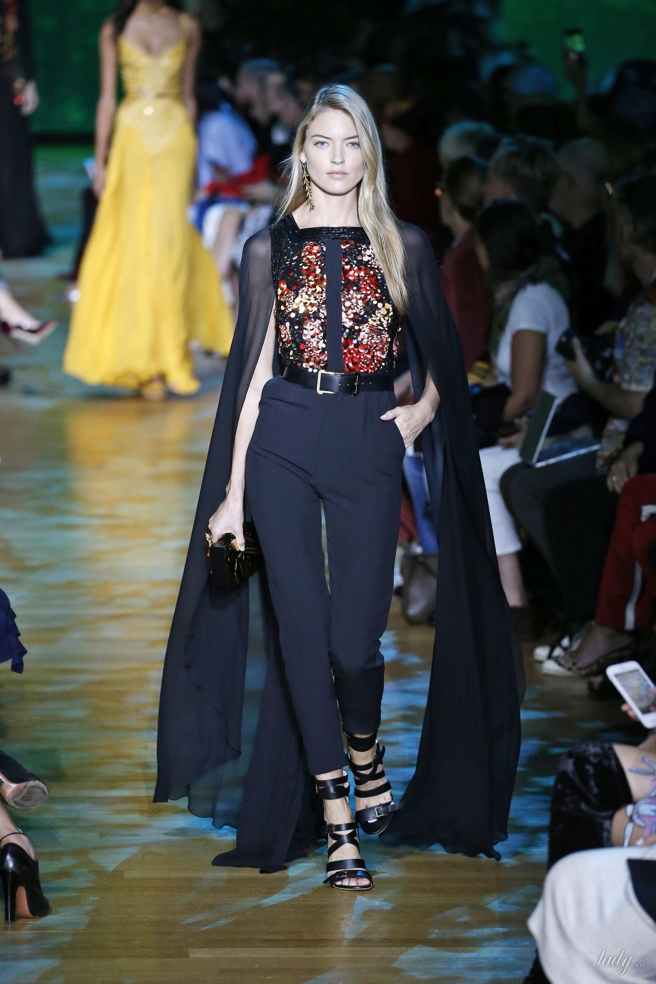 Коллекция Elie Saab прет-а-порте сезона весна-лето 2018_55