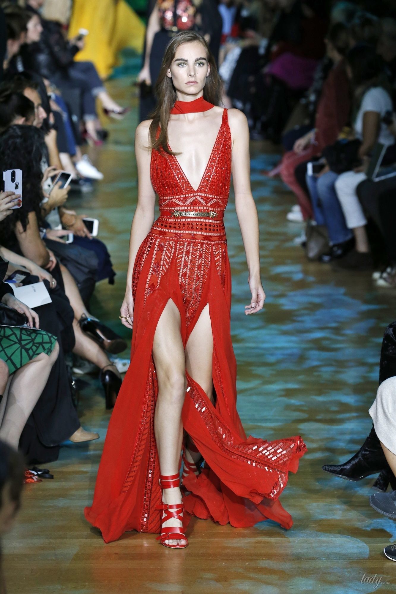 Коллекция Elie Saab прет-а-порте сезона весна-лето 2018_54
