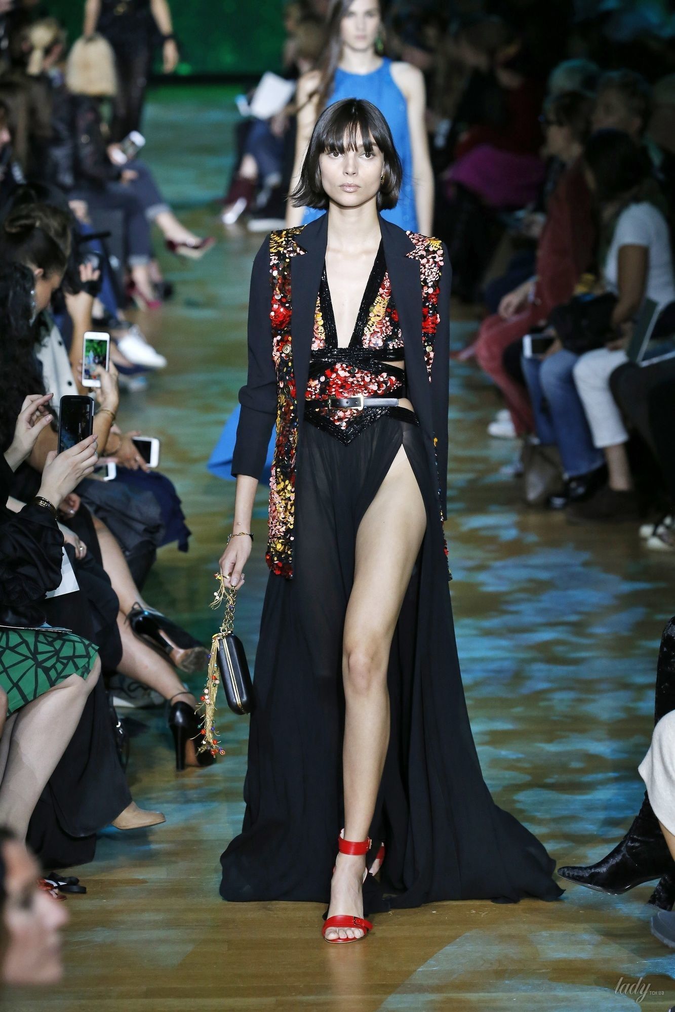 Коллекция Elie Saab прет-а-порте сезона весна-лето 2018_57