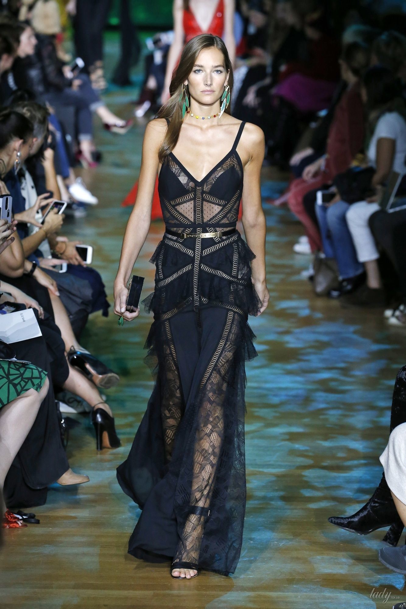 Коллекция Elie Saab прет-а-порте сезона весна-лето 2018_53
