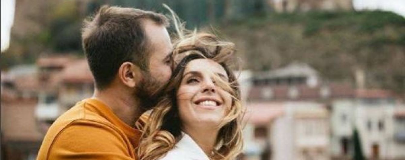 День Валентина: Зеленский, Санина, Джамала и другие звезды поздравили с праздником влюбленных