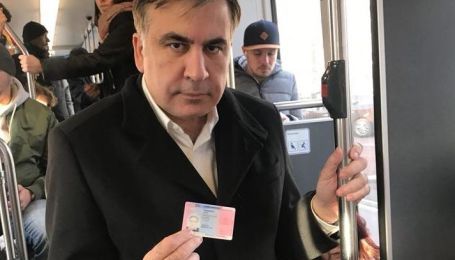 Саакашвили уже получил документ, дающий ему право жить и работать в Евросоюзе