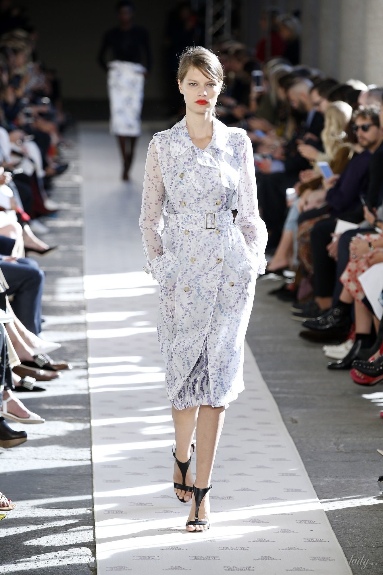 Коллекция Max Mara прет-а-порте сезона весна-лето 2018_25