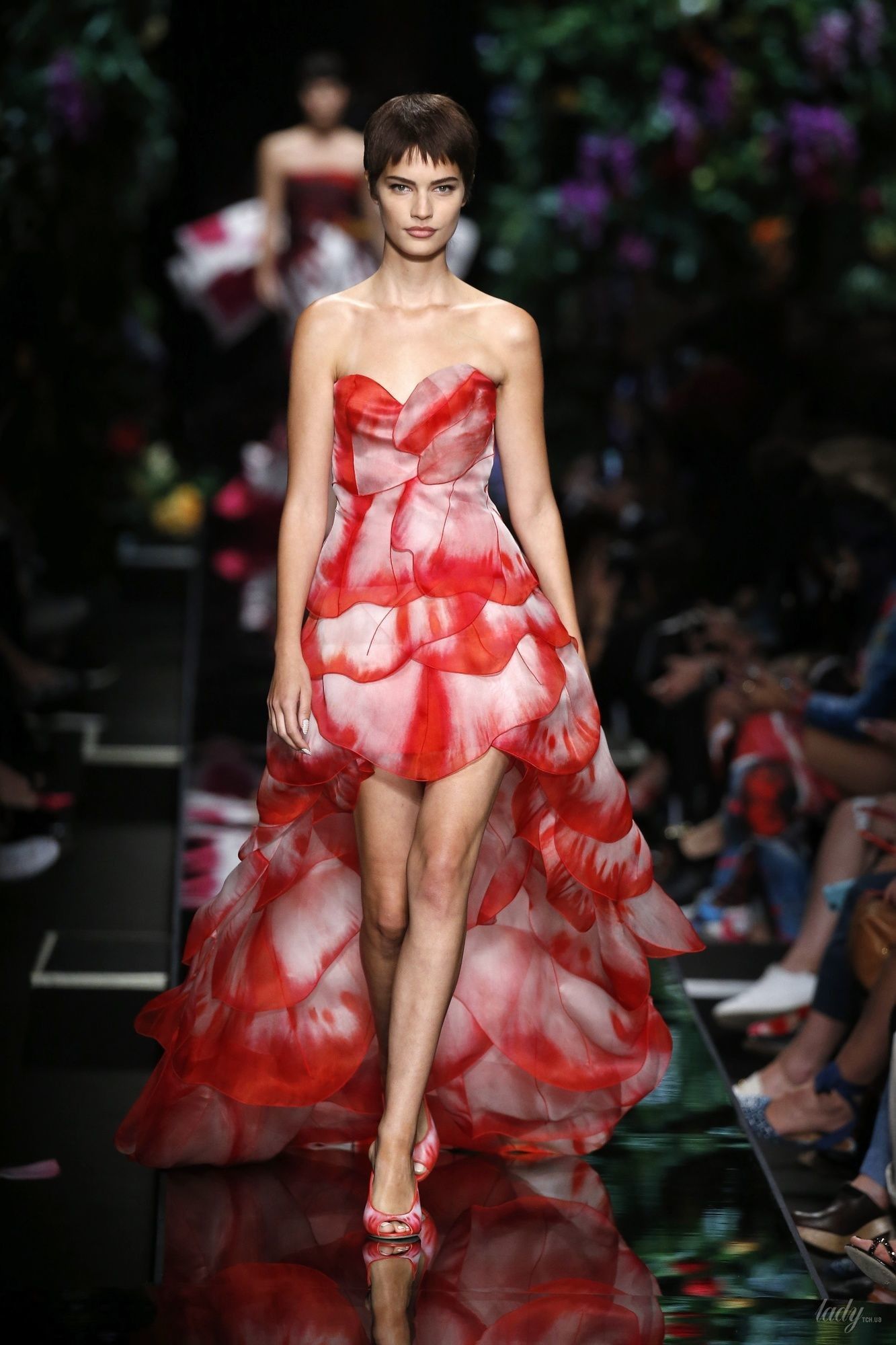 Коллекция Moschino прет-а-порте сезона весна-лето 2018_42
