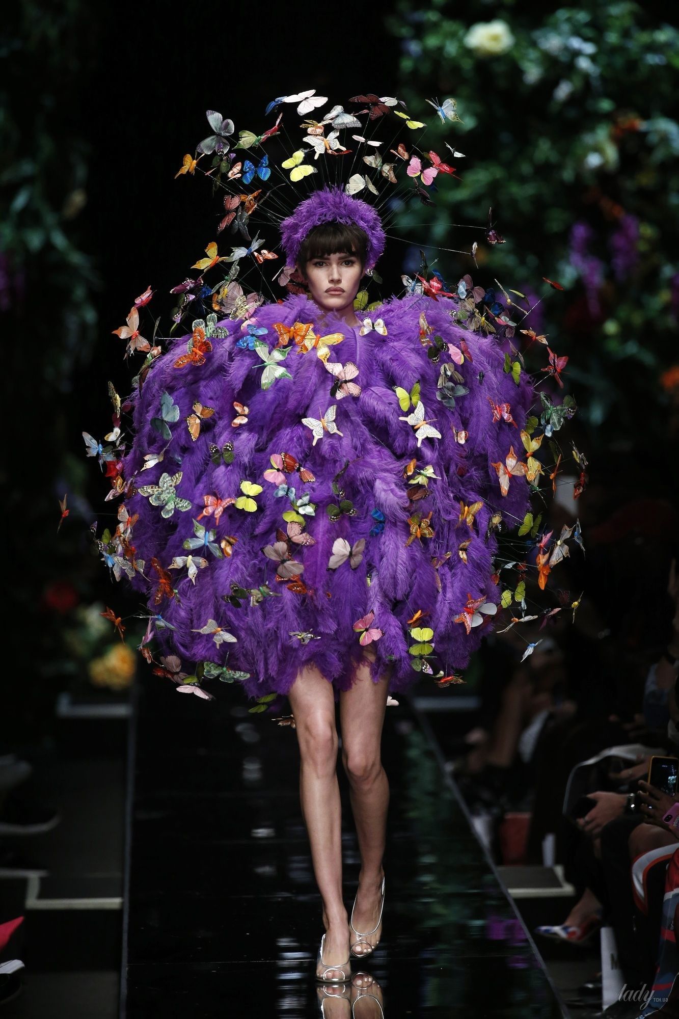Коллекция Moschino прет-а-порте сезона весна-лето 2018_50