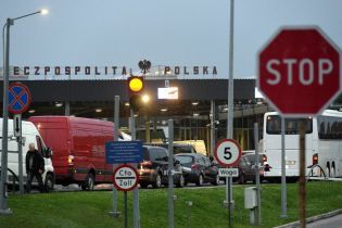 В Польше поймали украинца с 25 фальшивыми паспортами