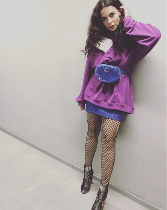 v-kolgotkah-video-nastya-kamenskih-prostitutka-nika-surgut