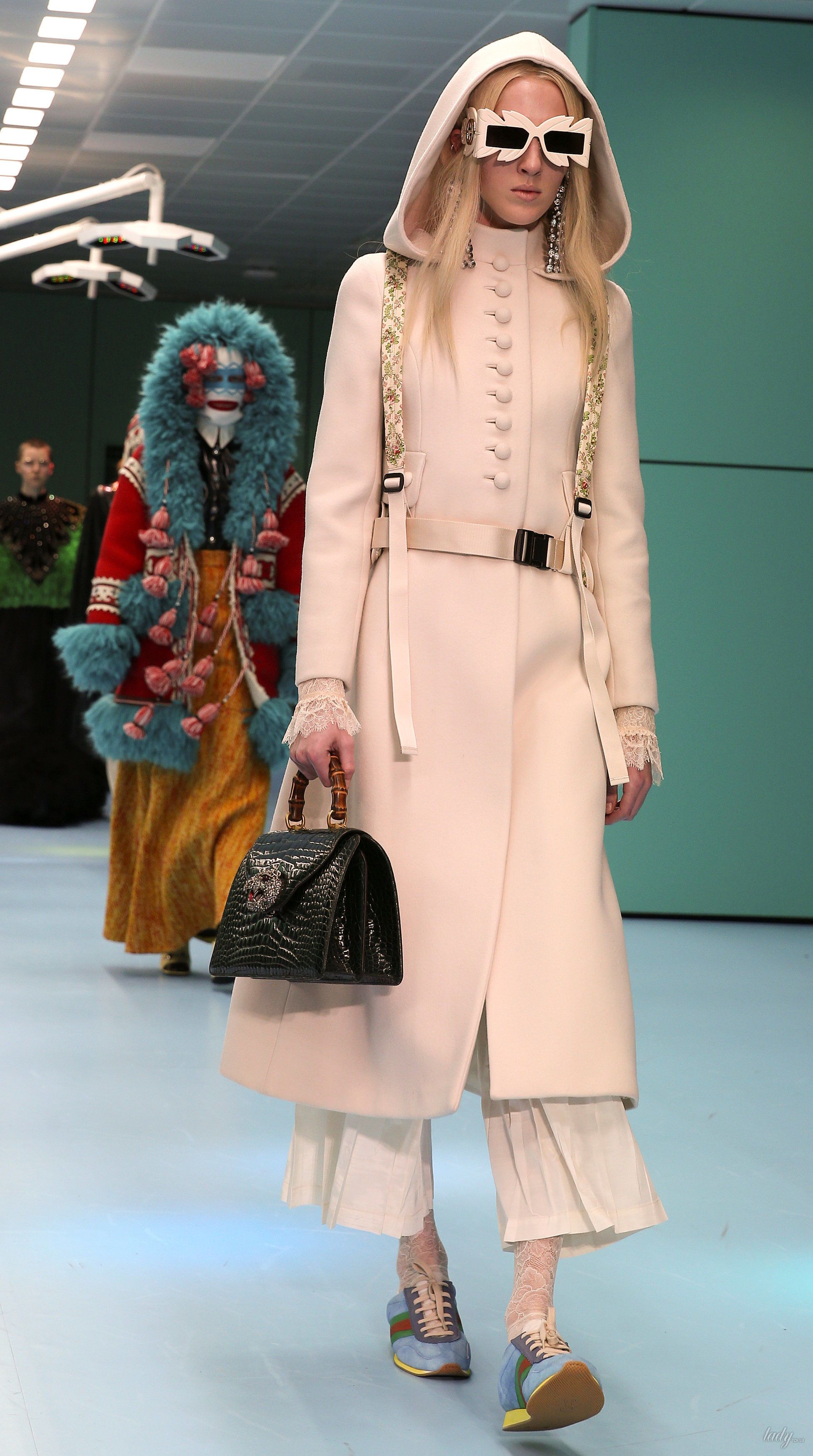 Показ коллекции бренда Gucci в Милане_18