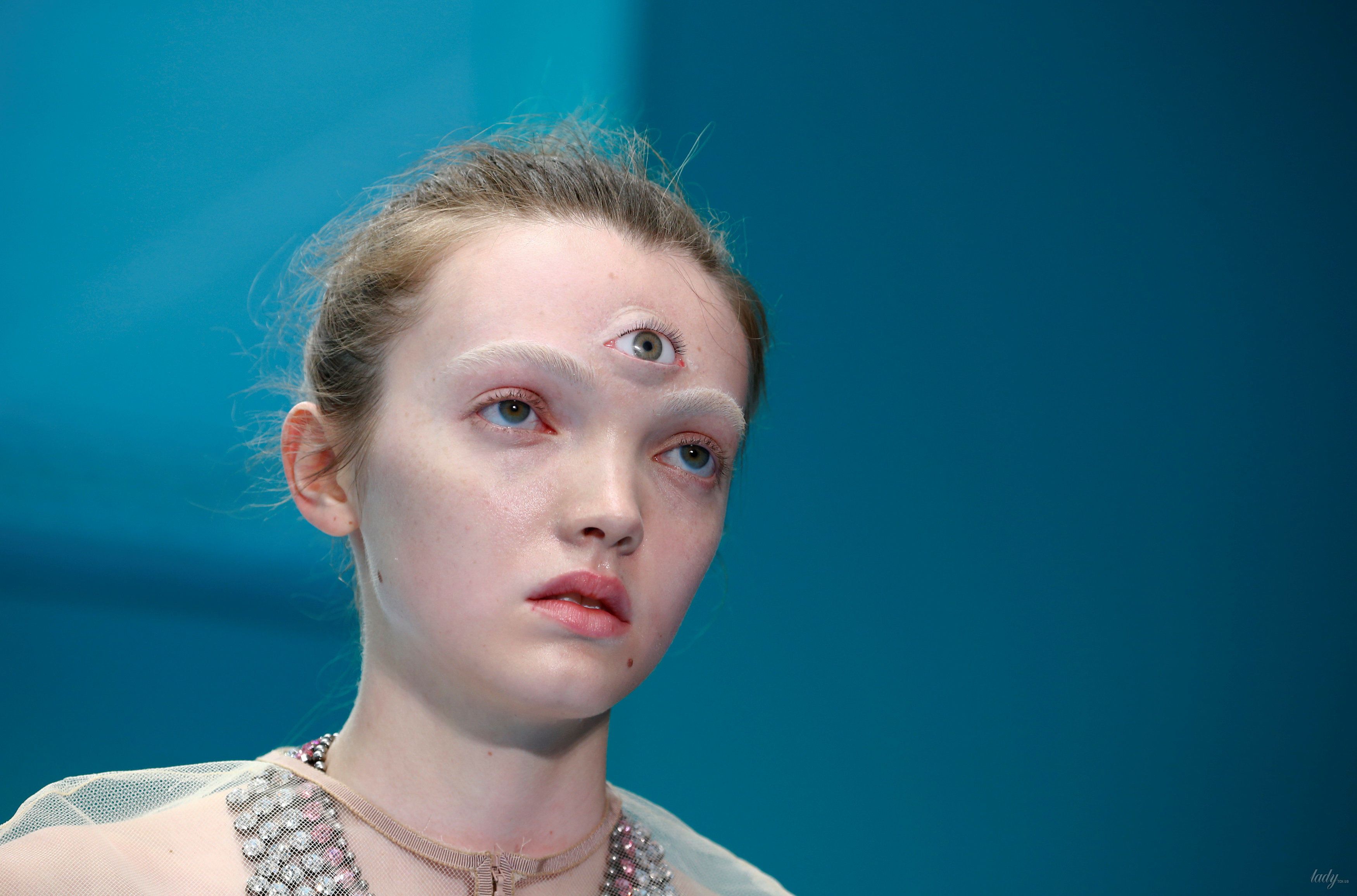 Показ коллекции бренда Gucci в Милане_28