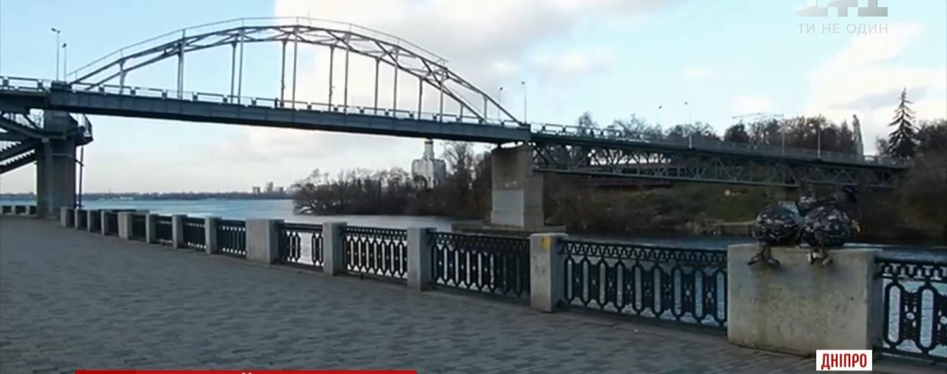 Попередити самогубство в Дніпрі копові вдалося завдяки каві