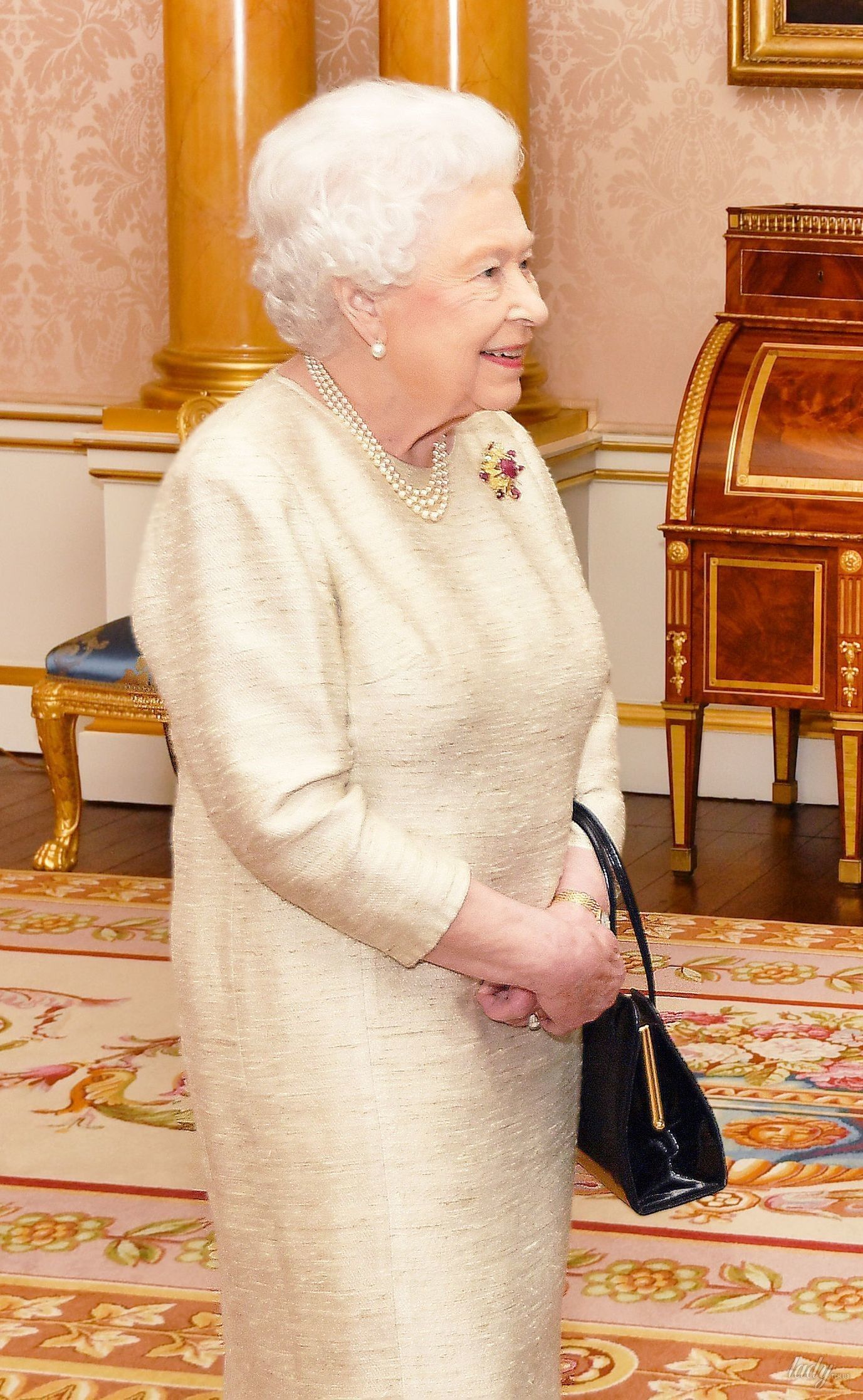 Королева Елизавета II_1